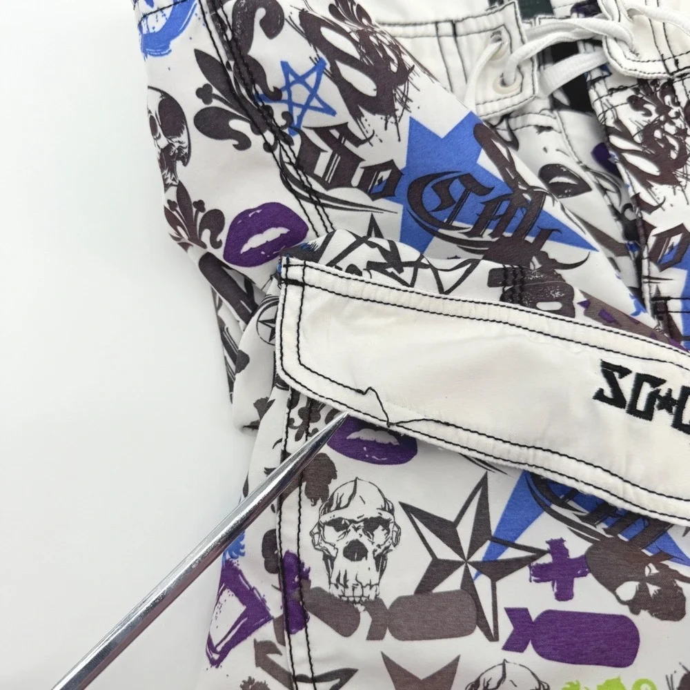 So-Cal Board Shorts Mens 32x12 White‎ Graffiti Skulls Uncle Sam Punk Pockets Y2K
